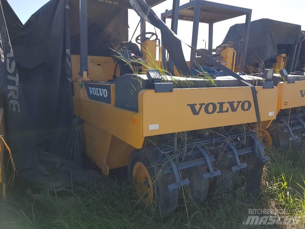 Volvo PT125 Пневматични гумени  ролки

