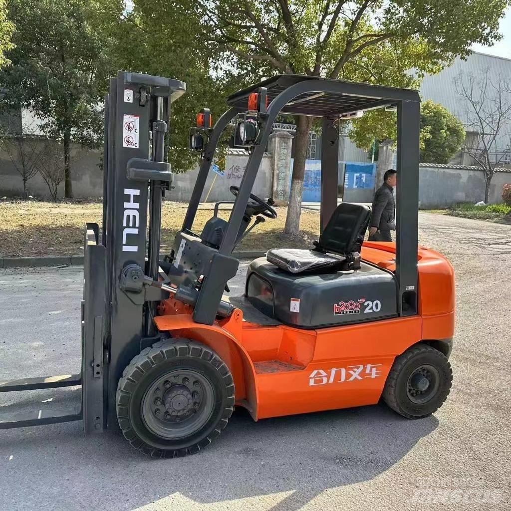 Heli CPC20 Дизелови камиони