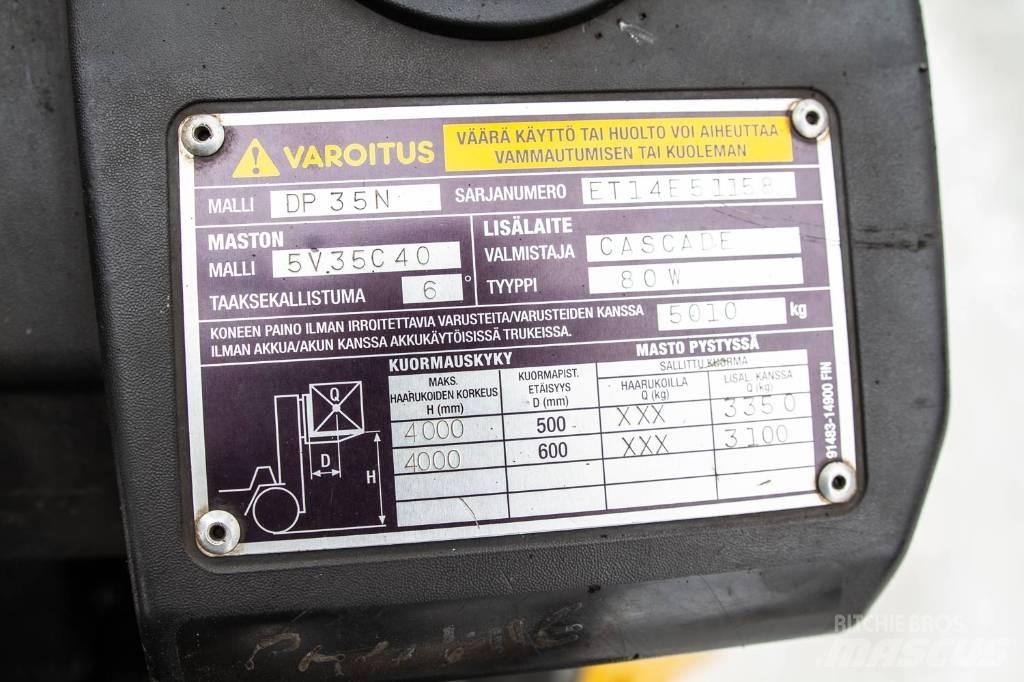 CAT DP 35 N Дизелови камиони