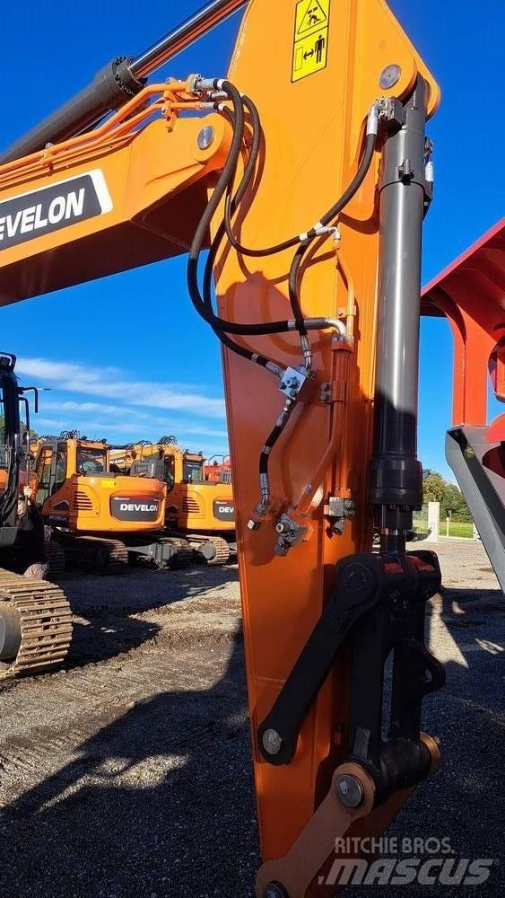 Develon DX 210 NLC-7 Верижен екскаватор