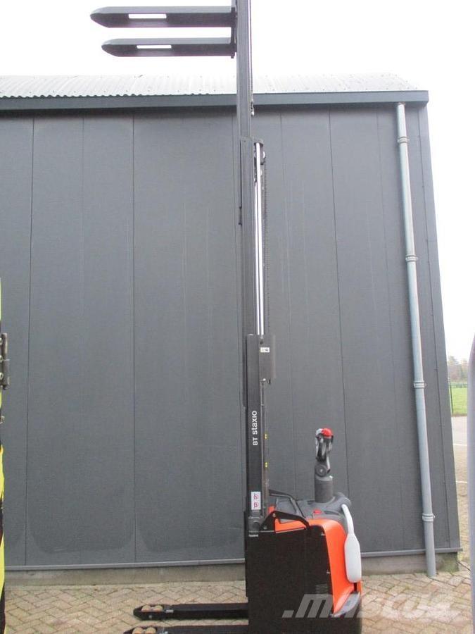 Toyota SPE120 Транспалетни колички с платформи