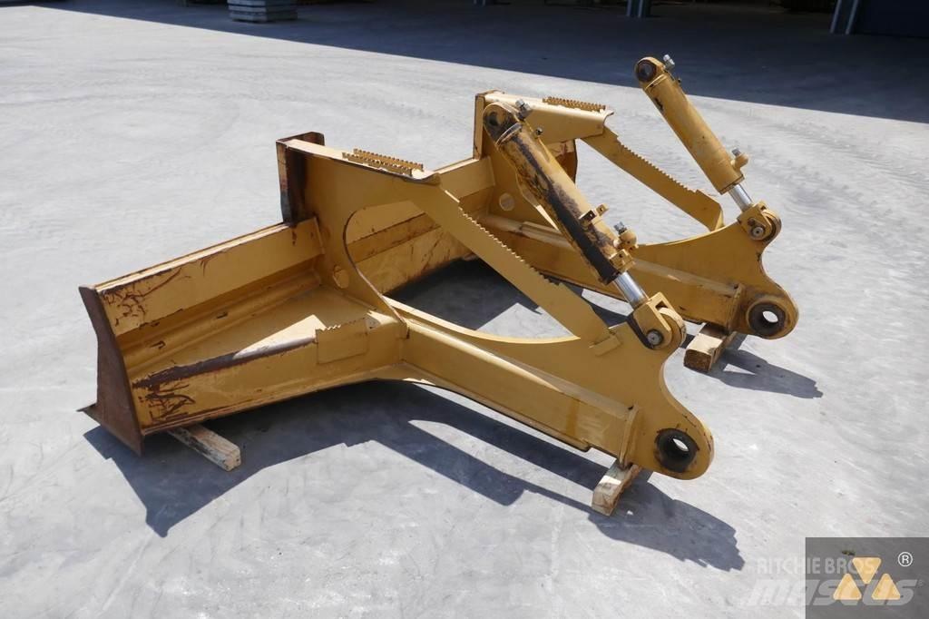 CAT Skidder blade Остриета