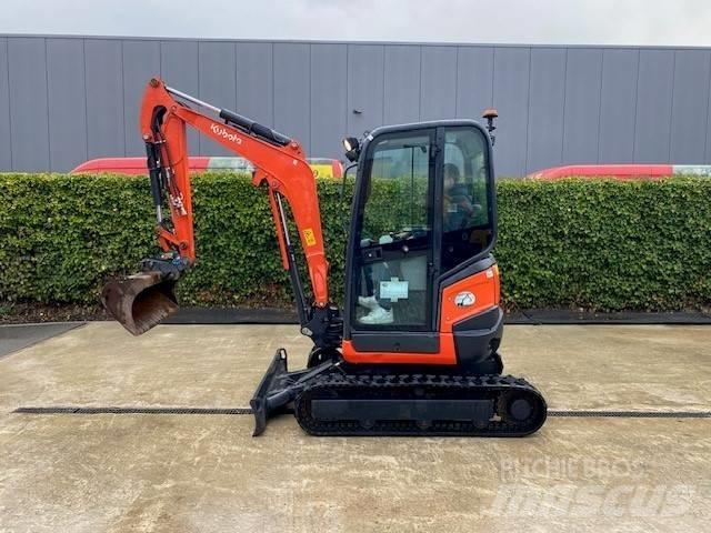 CAT 302.7 D CR Мини екскаватори < 7 т