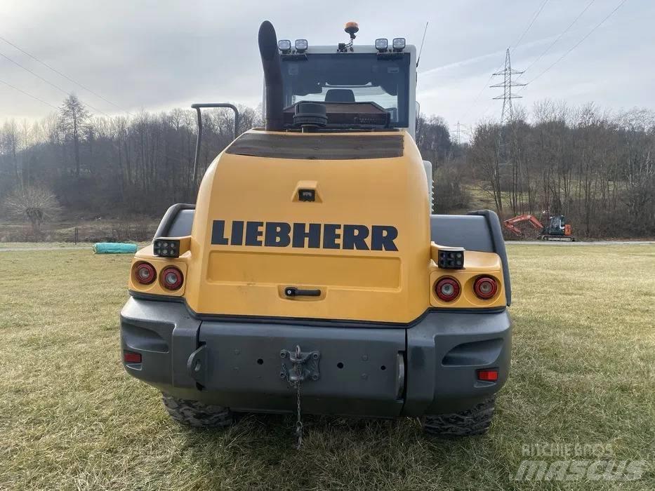 Liebherr L546 Колесни товарачи