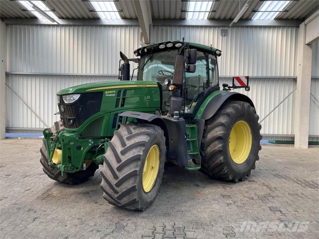 John Deere 6230R Трактори