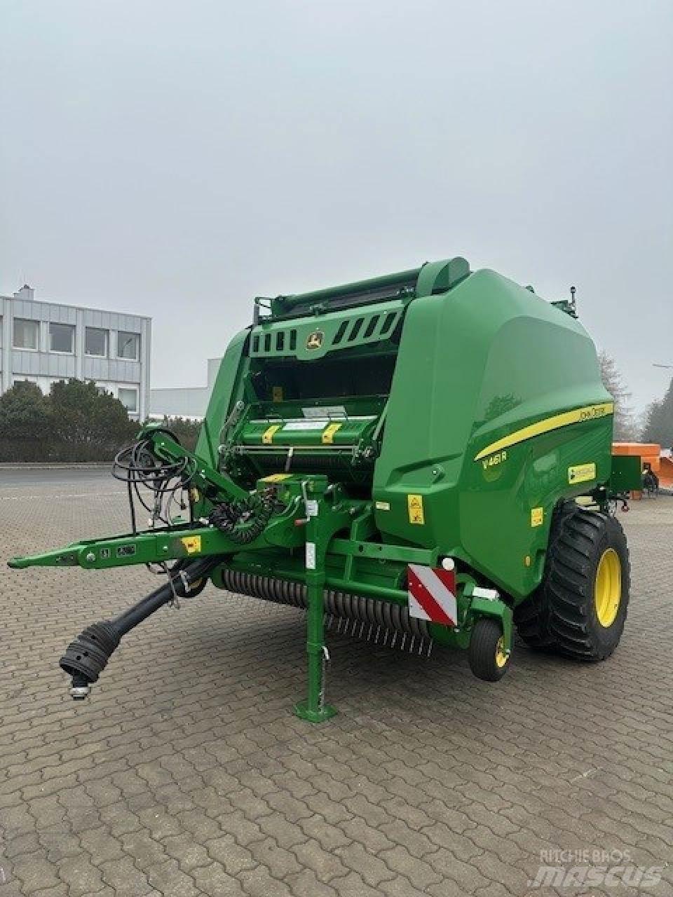 John Deere V461R Сламопреси за кръгли бали
