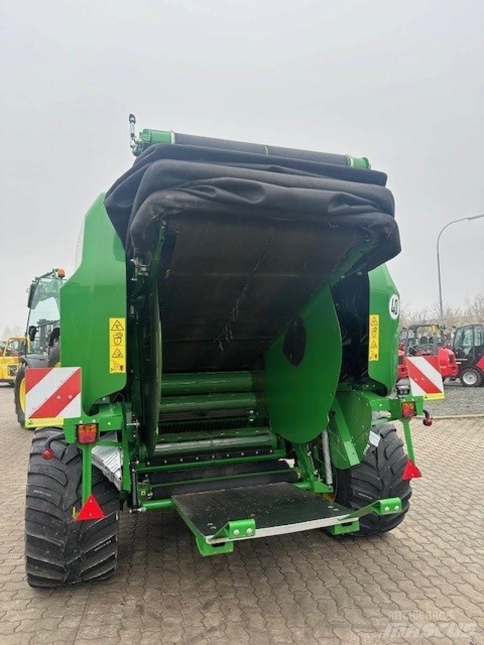 John Deere V461R Сламопреси за кръгли бали
