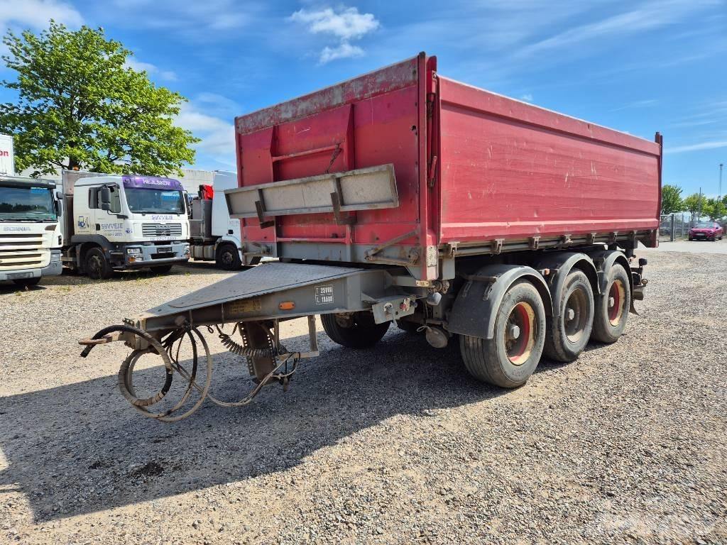 Nopa 3 axle tipper Самосвали