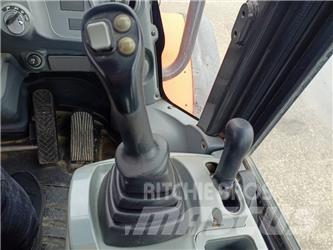Hitachi ZW150 Колесни товарачи