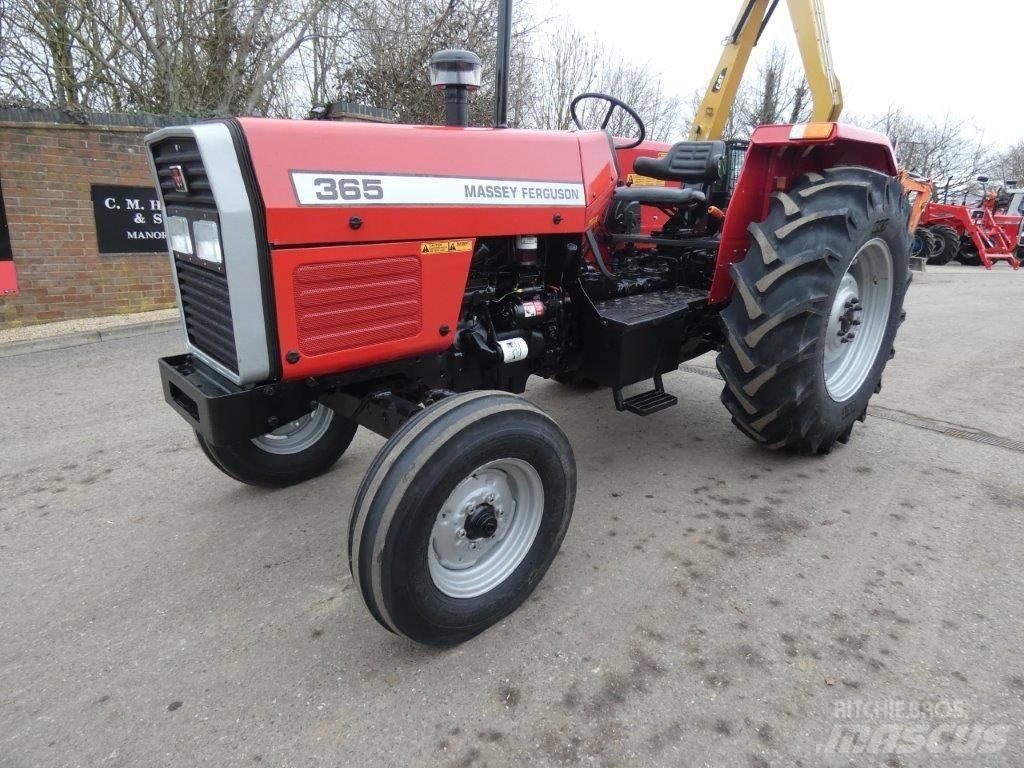 Massey Ferguson 365 Трактори