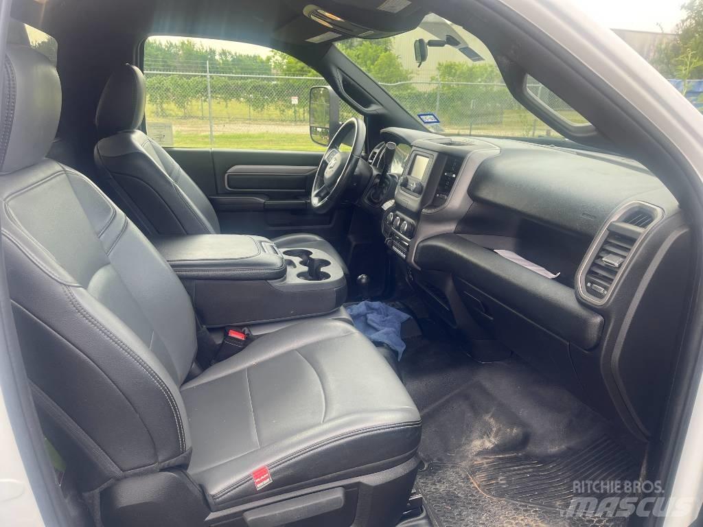 RAM 5500 Бордови