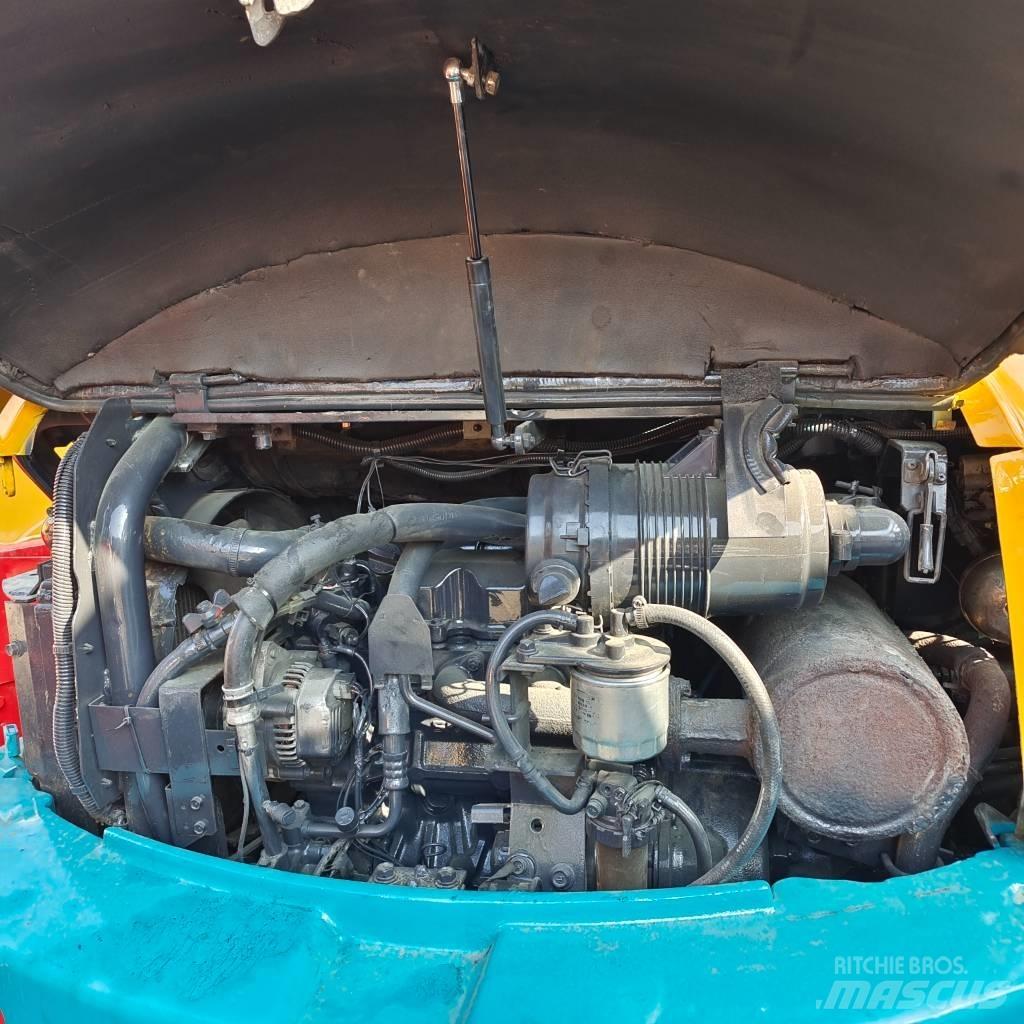 Kubota U-35 Мини екскаватори < 7 т