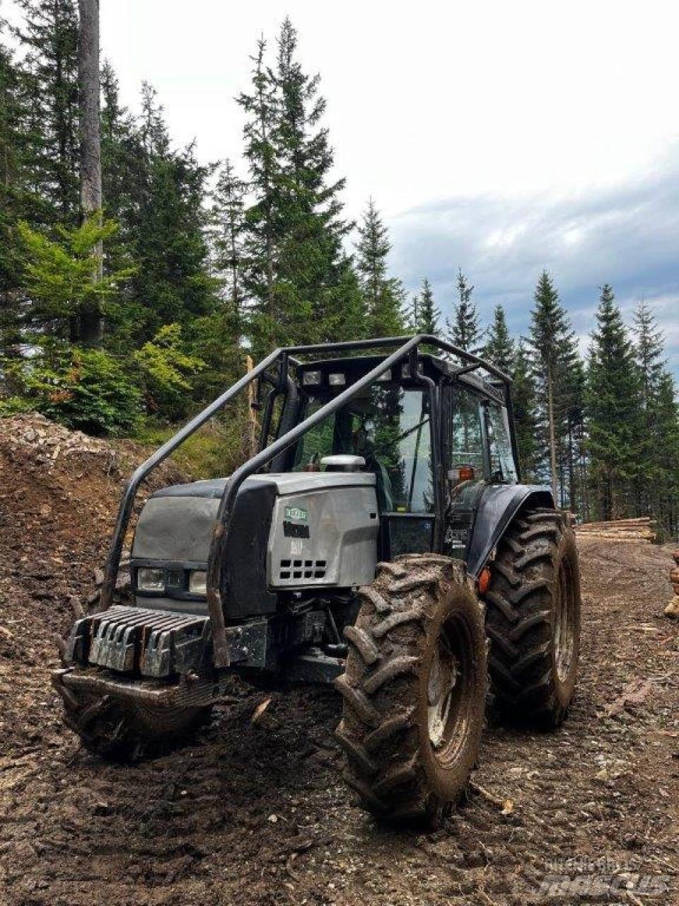 Valtra 6550 Горски трактори