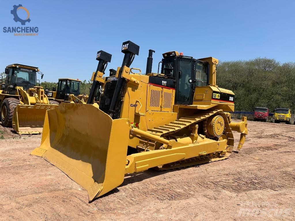 CAT D 8 R Верижни булдозери
