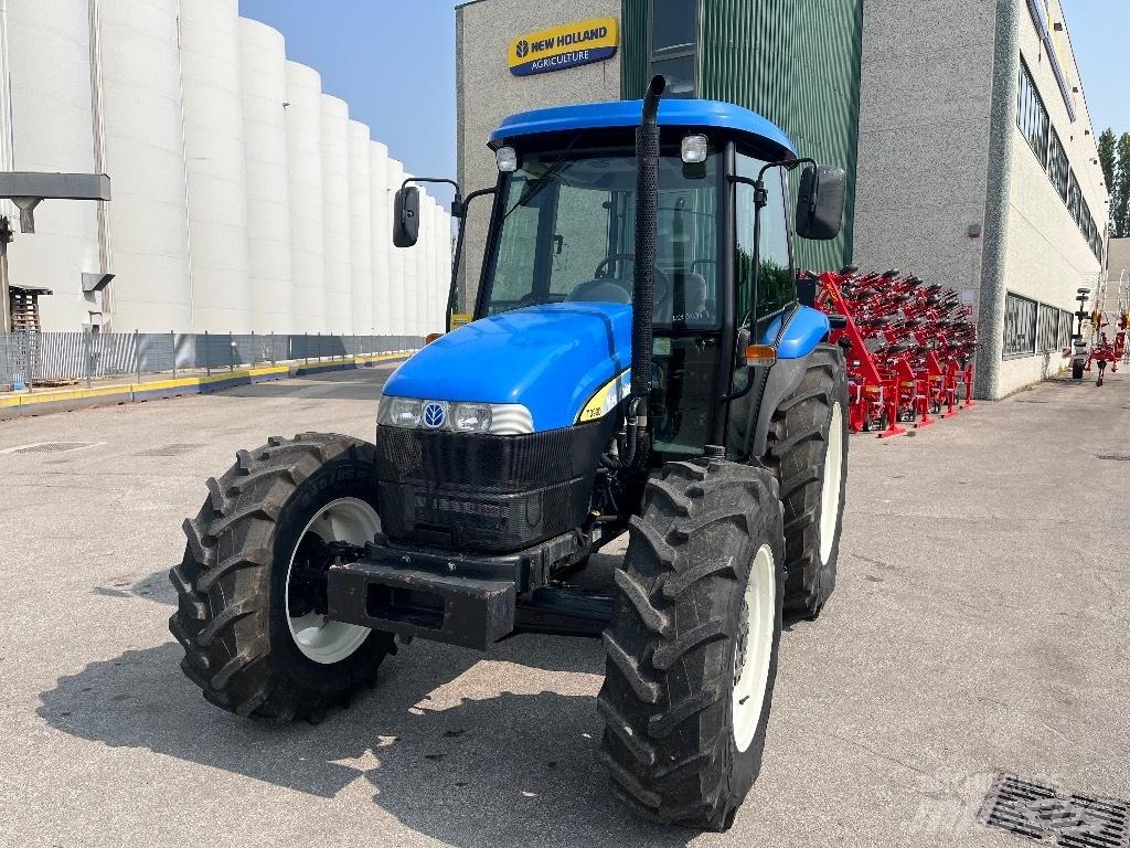 New Holland TD 90 D Трактори