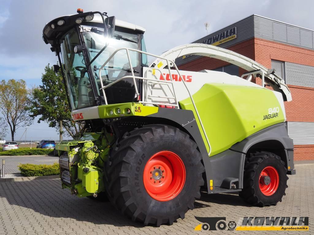 CLAAS Jaguar 840 4x4 Самоходни фуражири