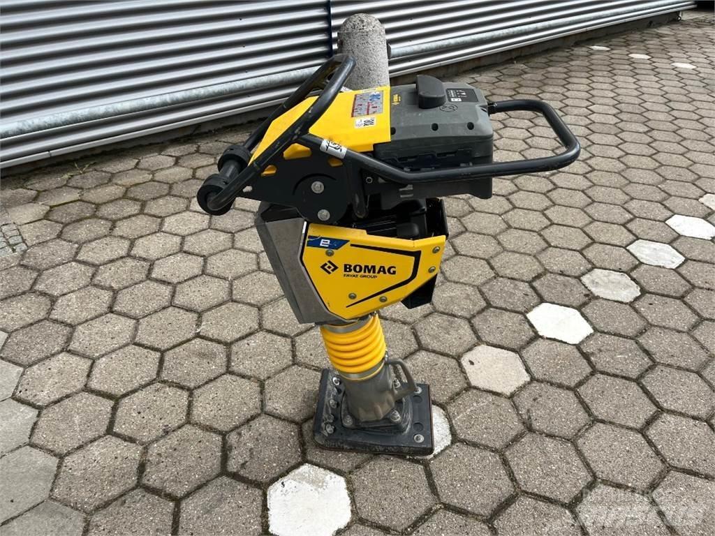 Bomag BT60E Уплътнители за плочи
