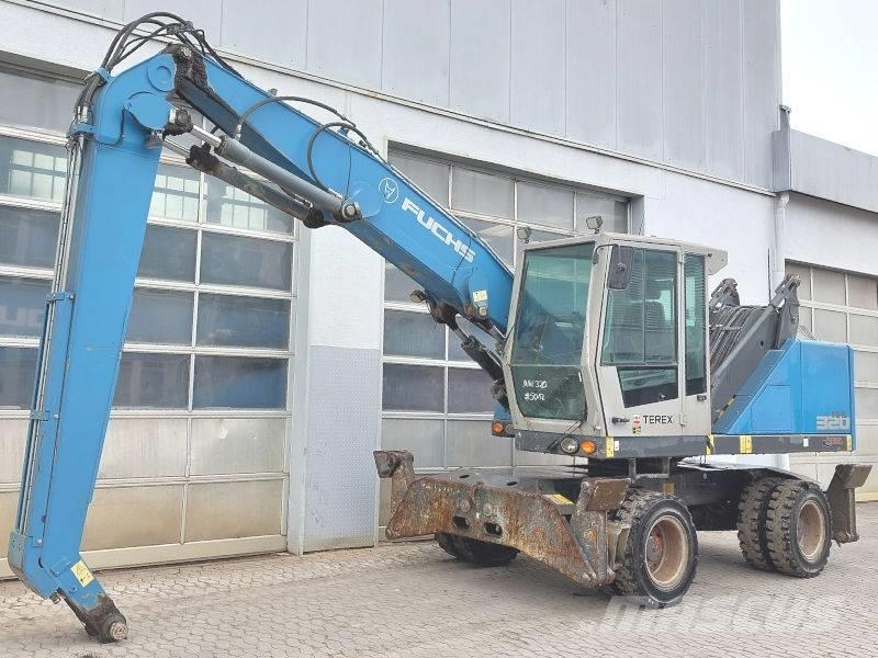 Fuchs MHL 320 F Оператори на отпадъци/индустрия
