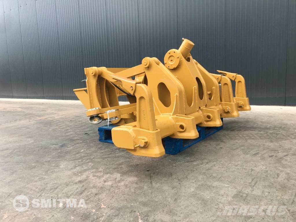 CAT 140M3 Скарификатор
