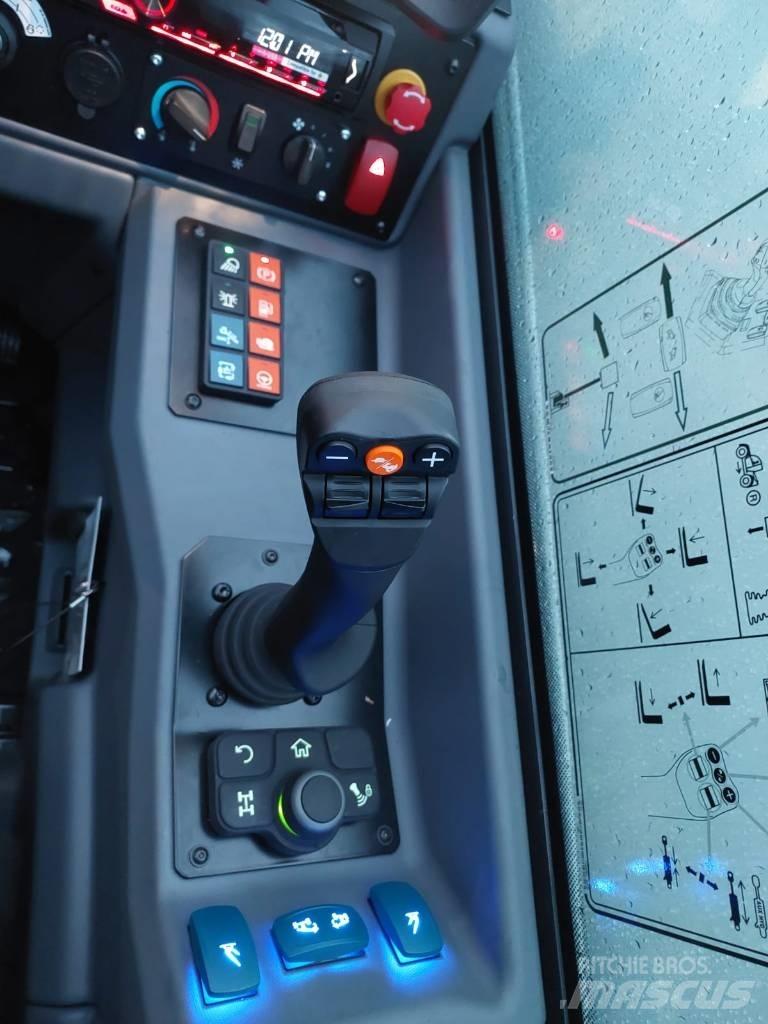 Bobcat T 40180 Телескопични товарачи