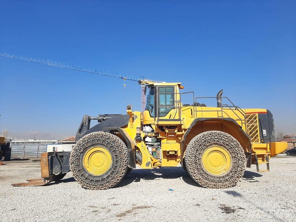Volvo L 350 F Гуми