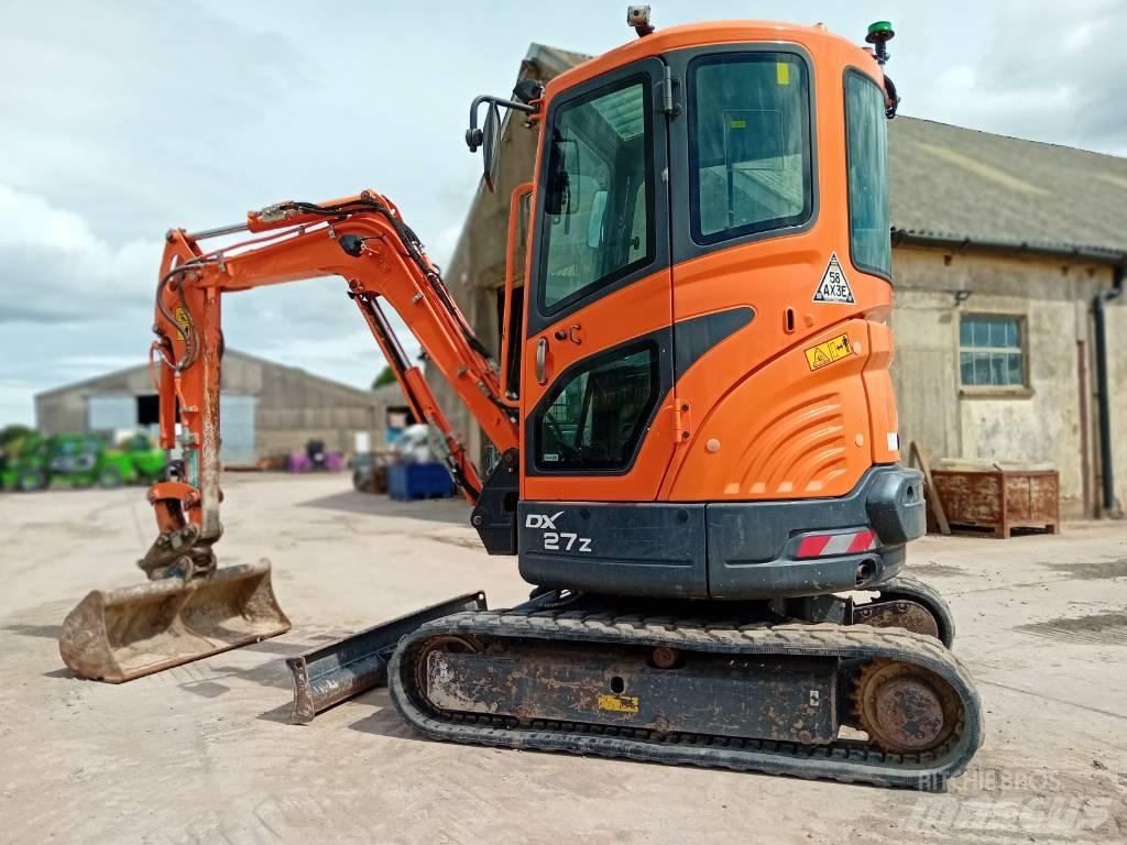 Doosan DX 27 Z Мини екскаватори < 7 т