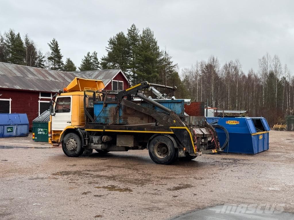 Scania P 82 H Камиони със скипов подемник