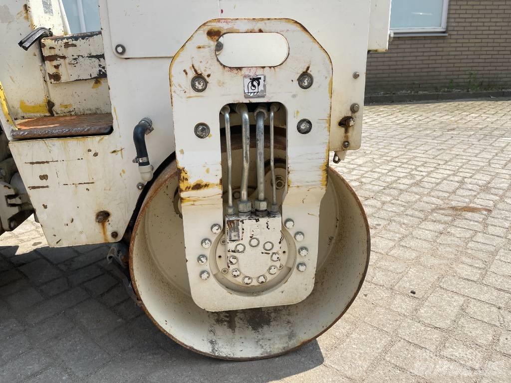 Bomag BW100ADM-2 Двойни барабанни ролки
