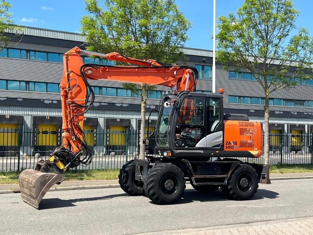 Hitachi ZX 140 W-5 Колесни екскаватори