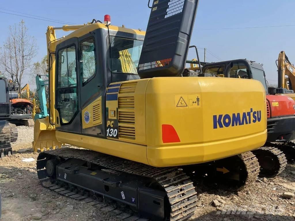 Komatsu PC 130-8 Средни екскаватори 7т - 12т