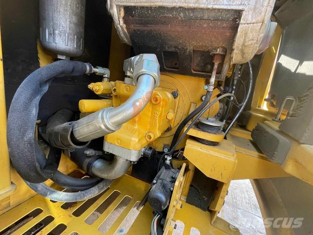 CAT 305.5 E 2 Мини екскаватори < 7 т