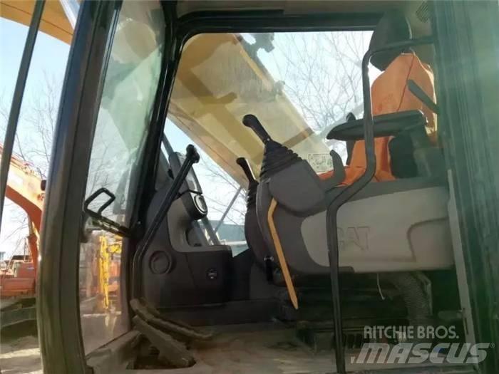 CAT 324 D2L Верижен екскаватор