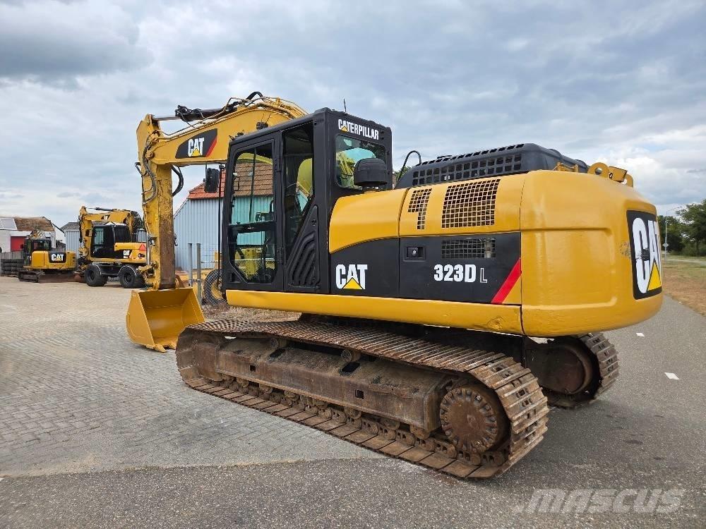 CAT 323DL Верижен екскаватор