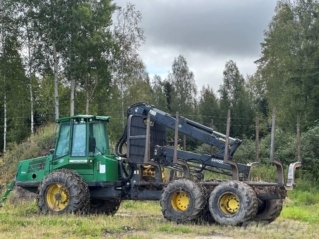 John Deere 1110 D Форуардери