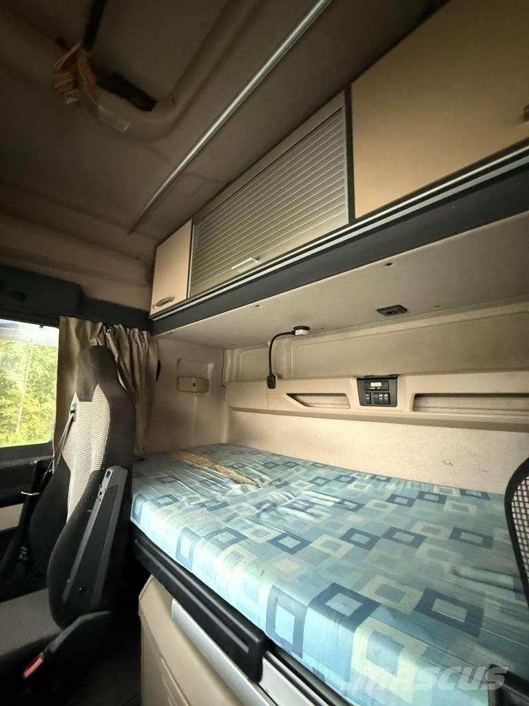 MAN TGX 32.580 Бордови камион / автолебедка