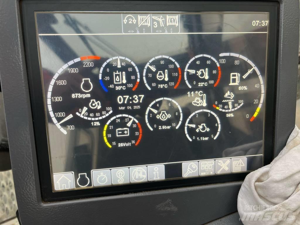 Liebherr LR 1160 Верижни кранове
