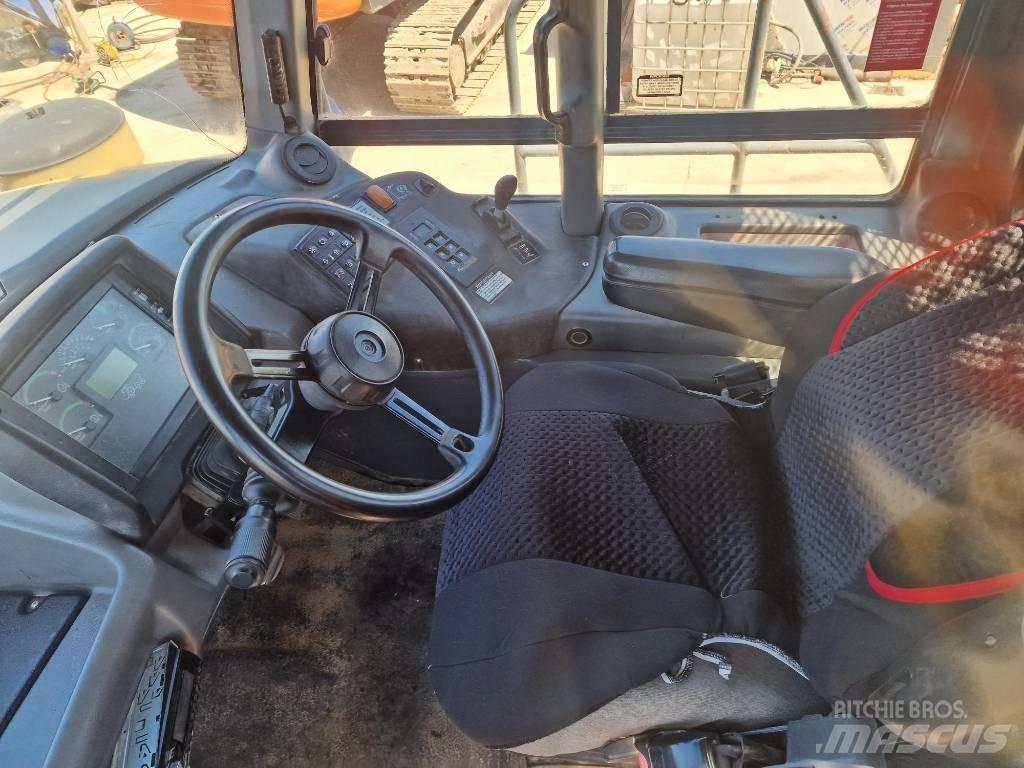 Bell B35D 6x6 Дъмпери/моторни превозни средства