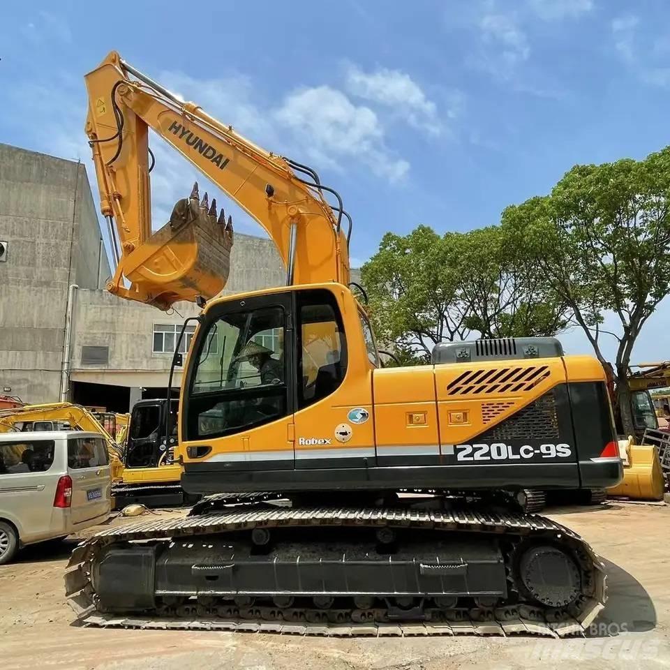 Hyundai R220-9s Верижен екскаватор