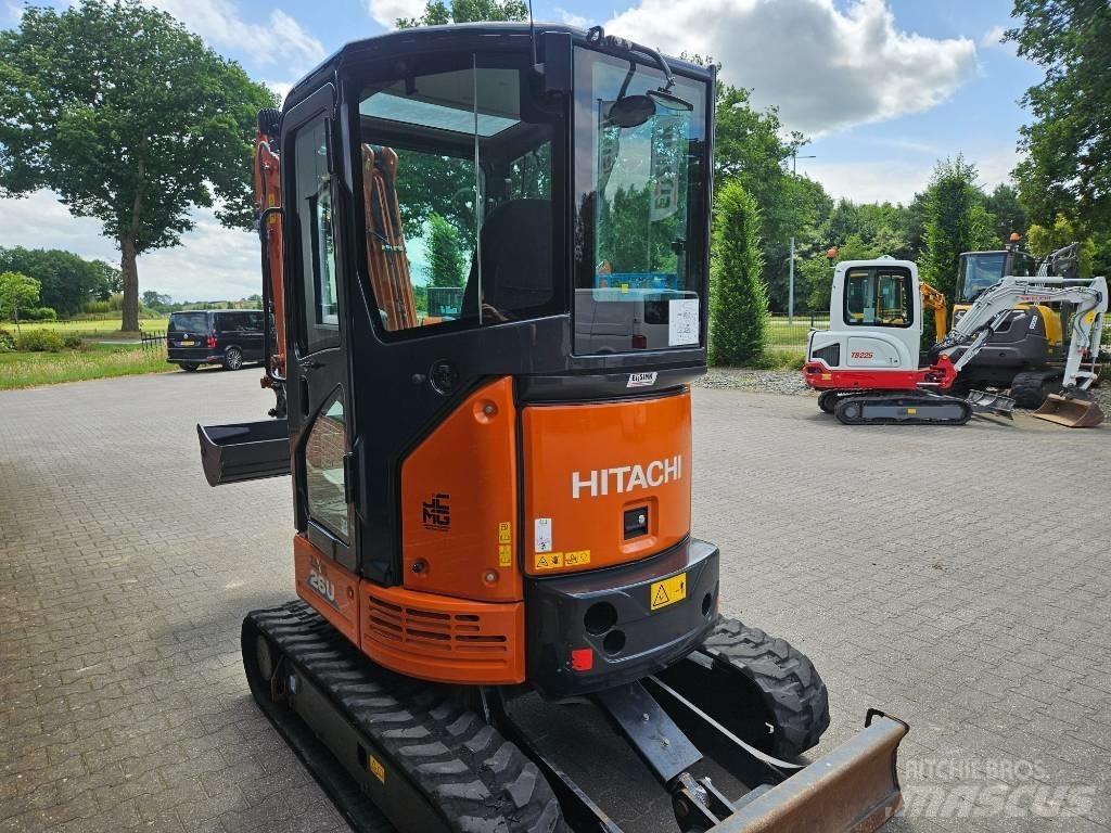 Hitachi ZX 26 Мини екскаватори < 7 т