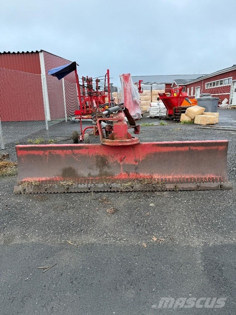 VM 300 JH 2 Пътни драги