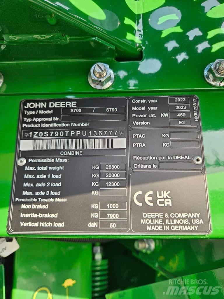 John Deere S790 Комбайни
