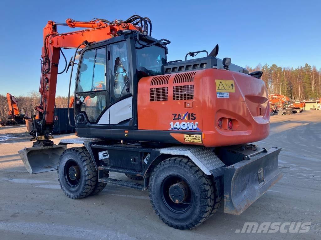 Hitachi ZX 140 WT-6 Колесни екскаватори