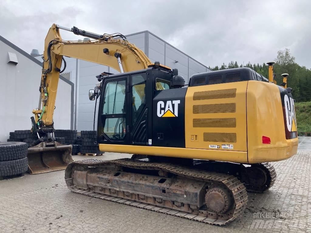CAT 326 F L Верижен екскаватор