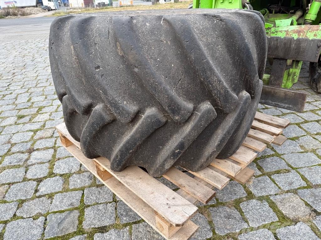 Nokian 710/40-22.5 Гуми