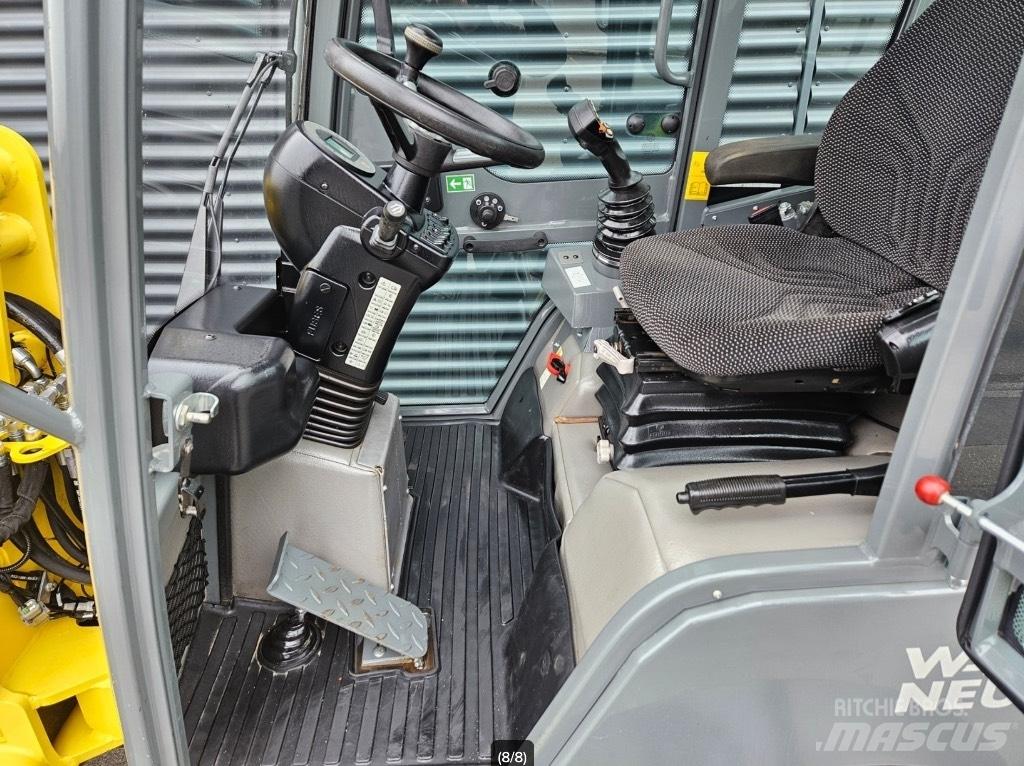 Wacker Neuson WL 32 Колесни товарачи