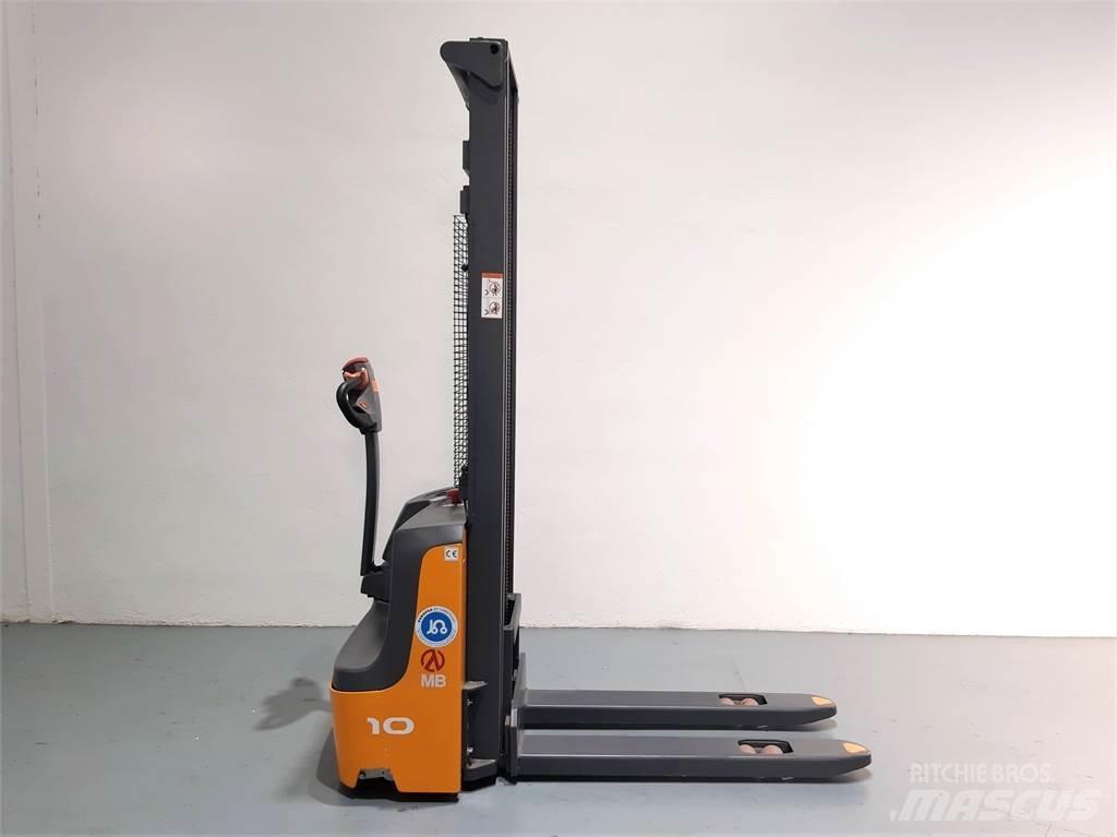 XEA 10 2S350 Колички високоповдигачи с теглич