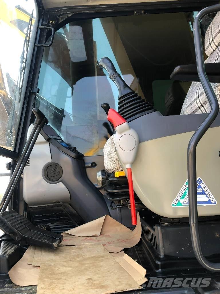 Komatsu 450 Верижен екскаватор