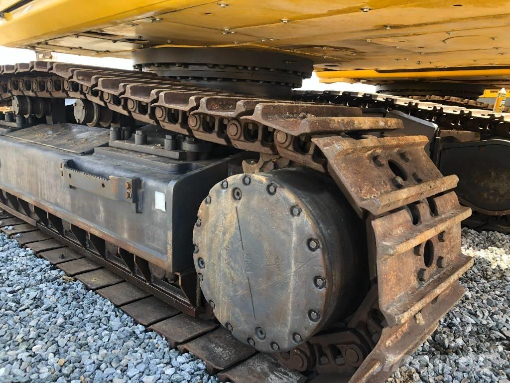 Komatsu 450 Верижен екскаватор