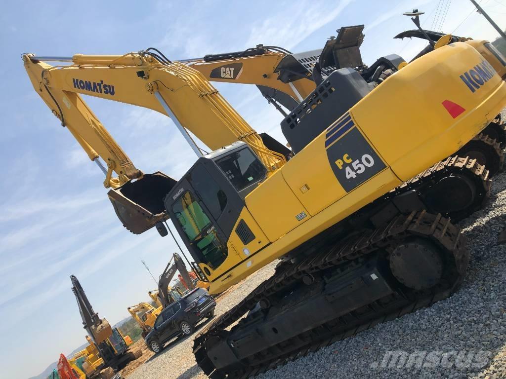 Komatsu 450 Верижен екскаватор