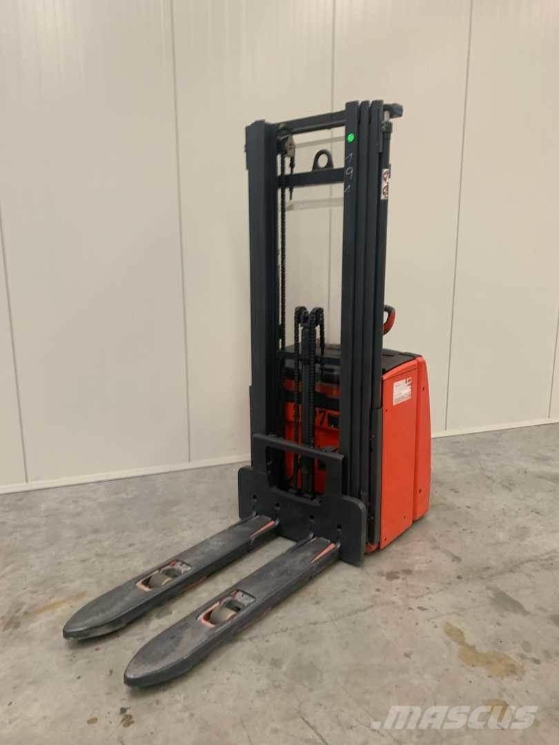 Linde L14I Колички високоповдигачи с теглич